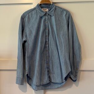 XiRENA Light Blue Button Down Shirt